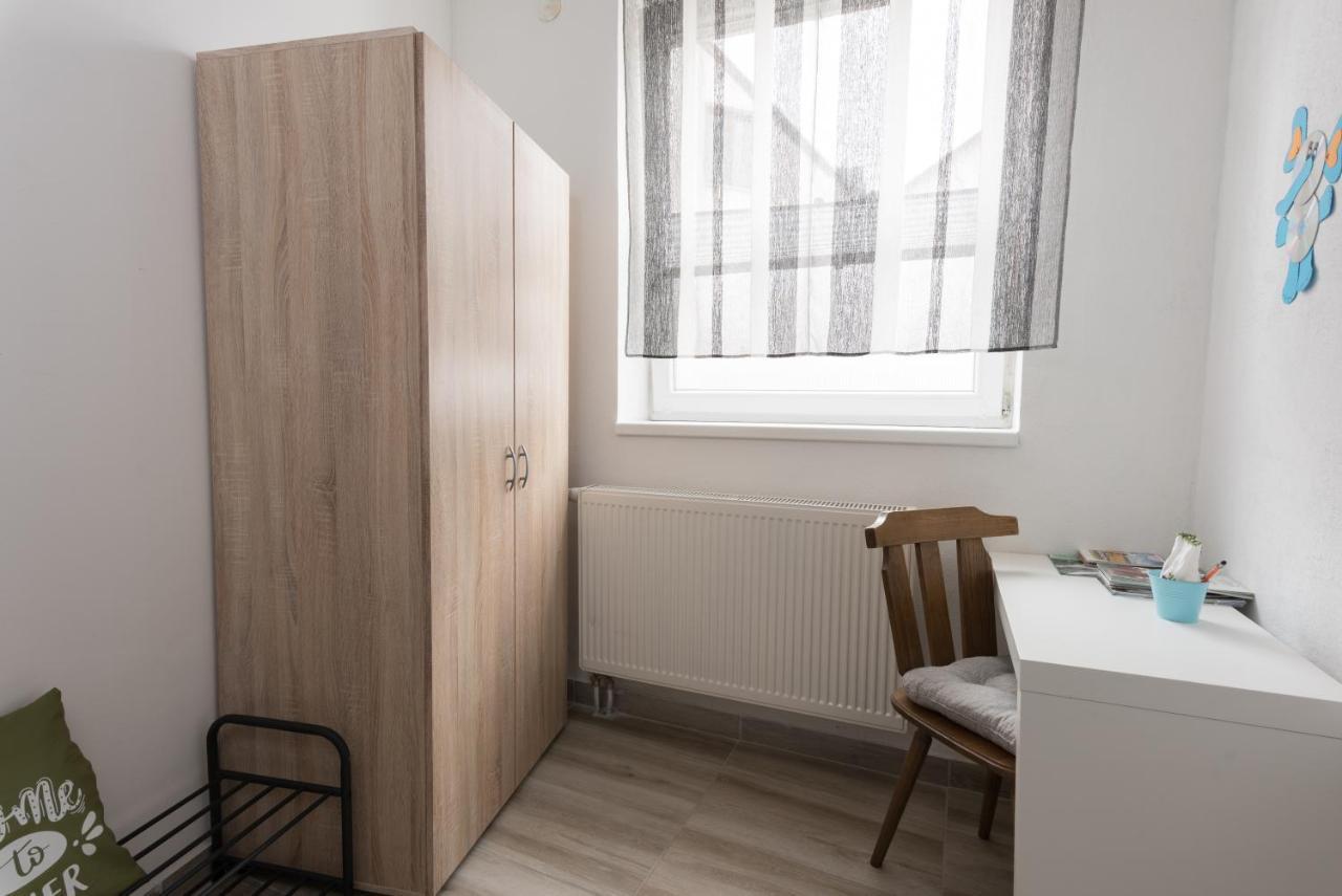 Apartmani Kod Marka Pozega Luaran gambar